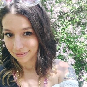 Meet your Posher, Annie